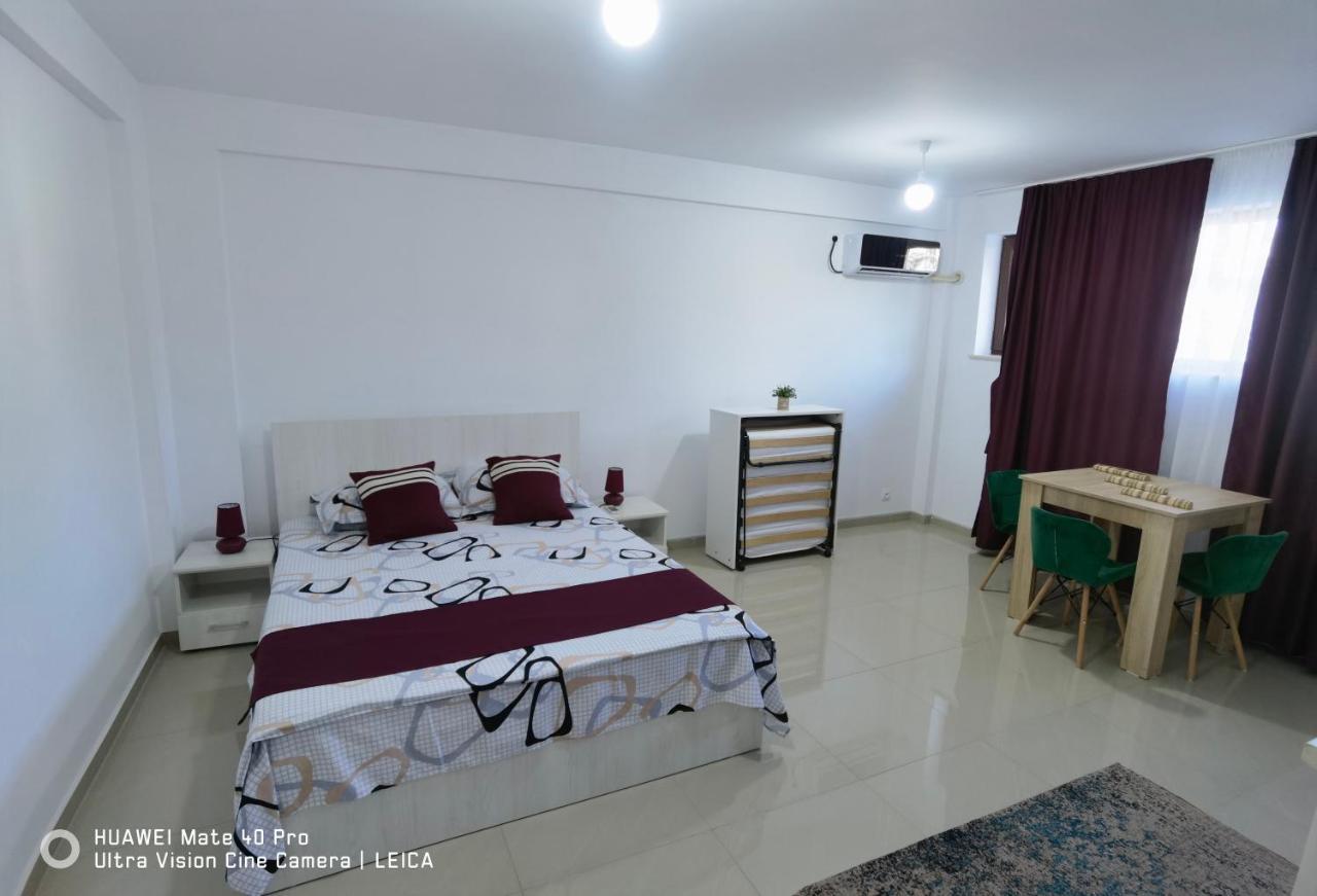 Garsoniera De La Mare Appartement Mangalia Buitenkant foto